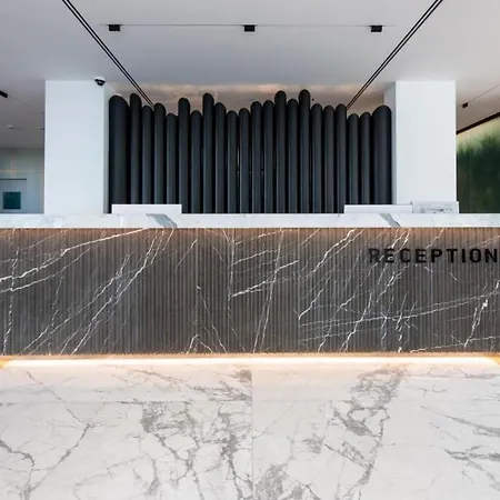 Moncafe Boutique And 5* Tirana